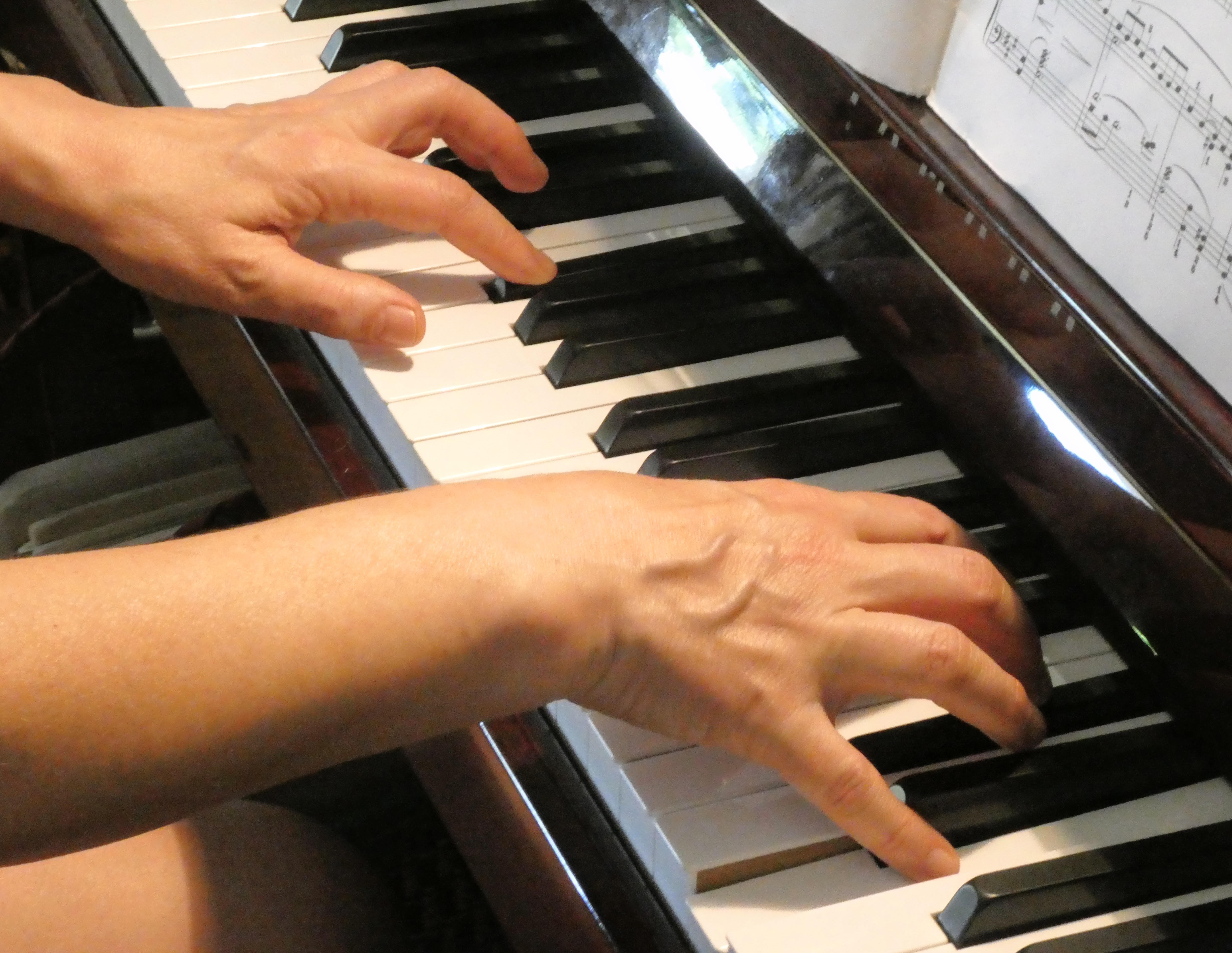 Betheney Urquhart at the piano